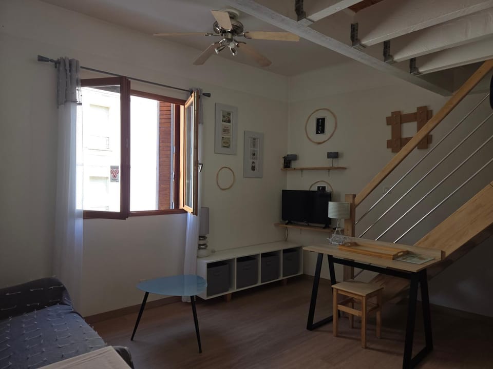 Duplex climatisé centre ville Apartment in Avignon