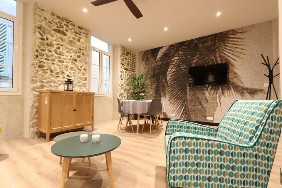 Superbe Appartement moderne au coeur du Vieux Nice Apartment in Nice