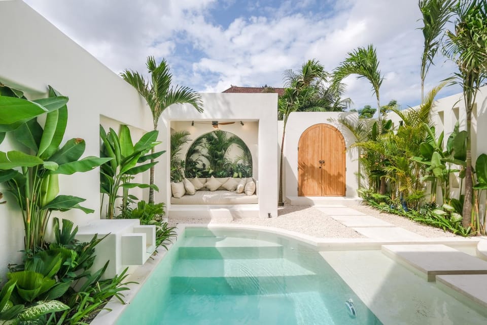 Property building, Garden view, Swimming pool