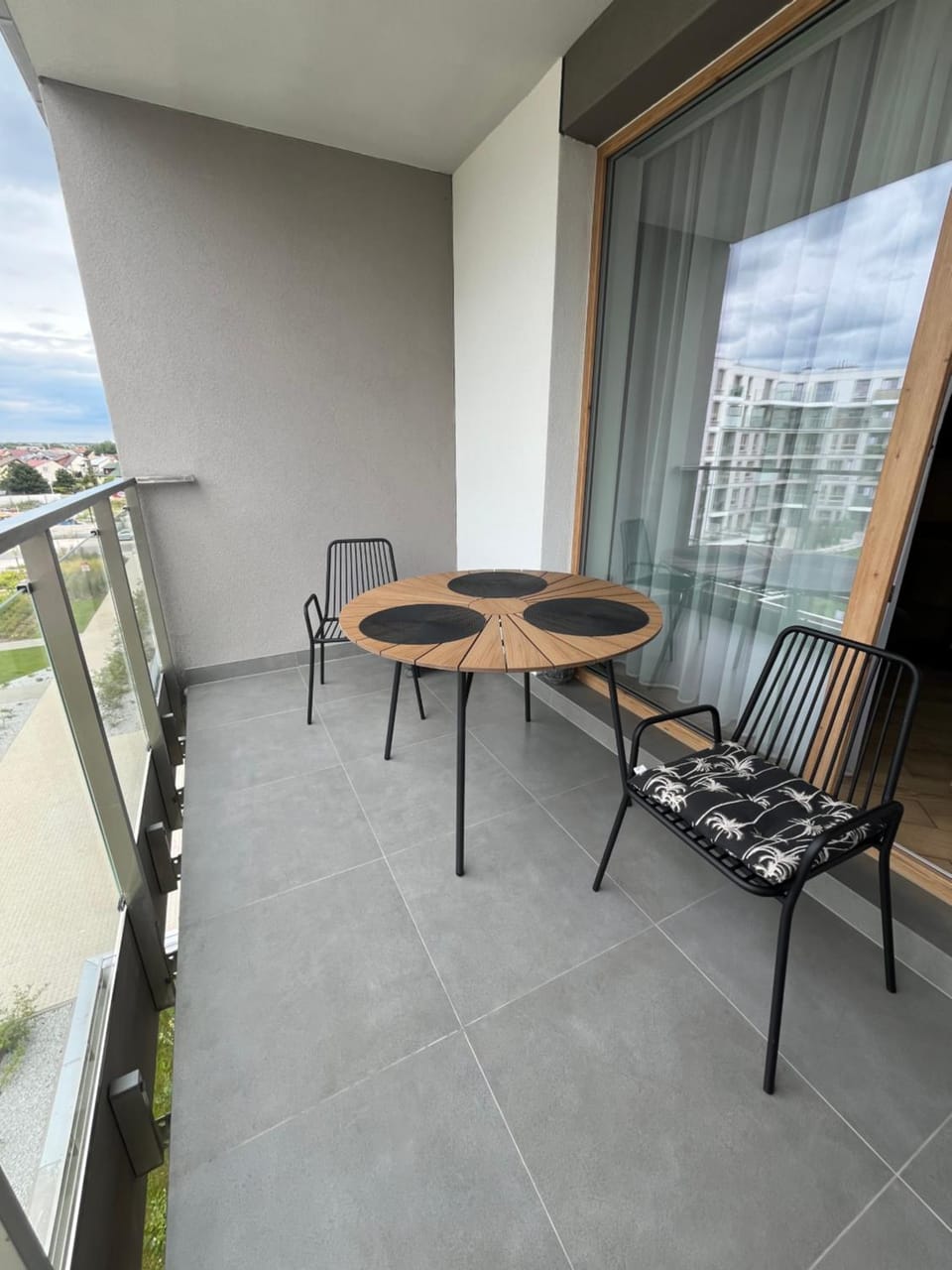 Patio, Day, View (from property/room), Balcony/Terrace, Living room, Seating area