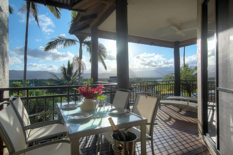 8 The Point - Murphy Street Port Douglas House in Port Douglas
