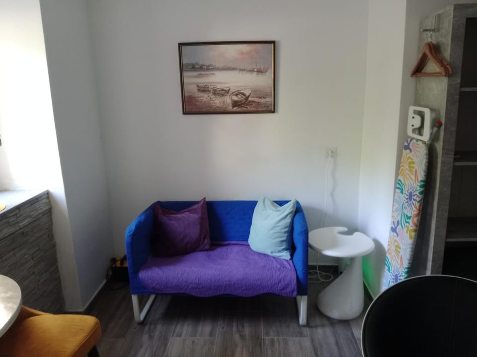 ZAGREB 2 Botanical Garden Budget Apartment Apartment in City of Zagreb