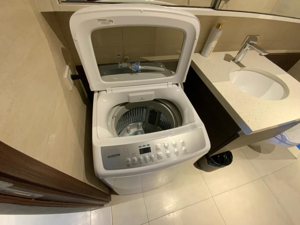Bathroom, washing machine