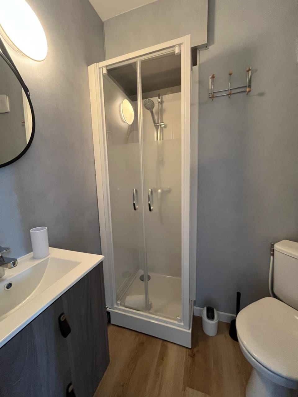 Allium, Appt entièrement rénové avec parking Apartment in Courseulles-sur-Mer