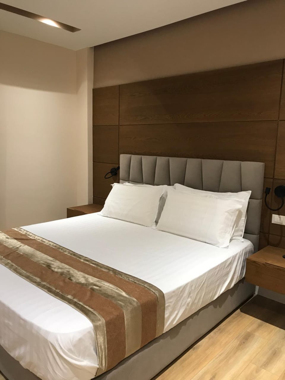 Hotel Ascua Hotel in Tirana County, Albania
