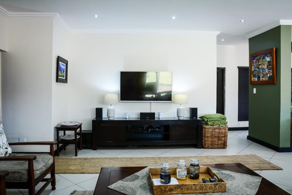 2916 on Egret - Parys Country and Golf Estate - Loadshedding friendly House in Gauteng