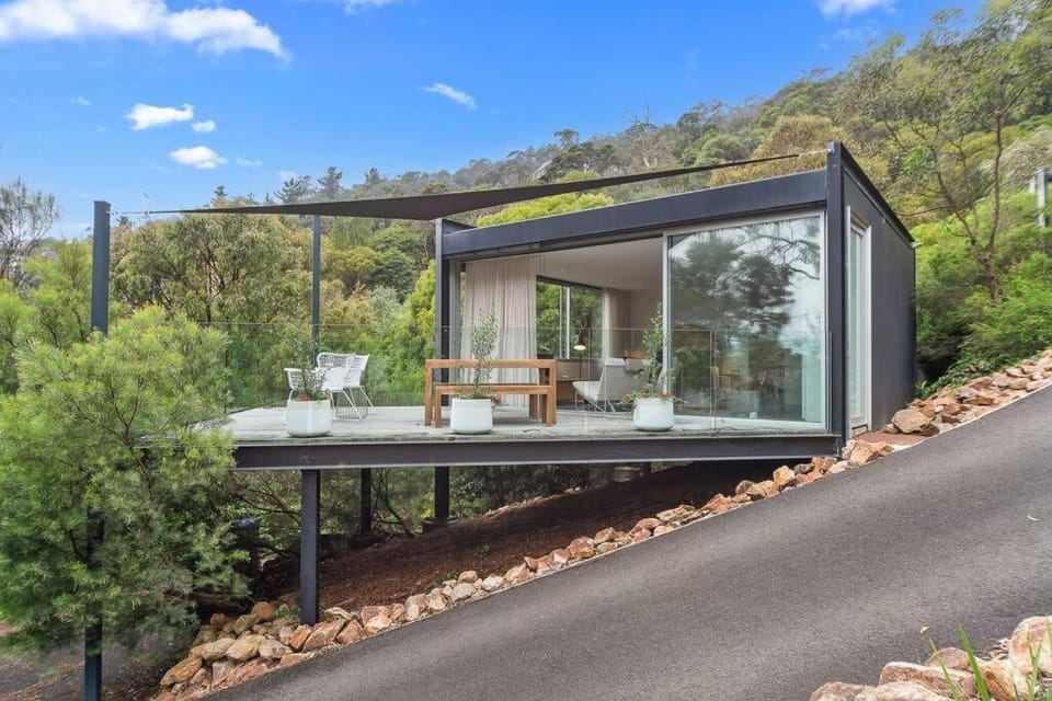 Modern Studio with sweeping views House in Rosebud
