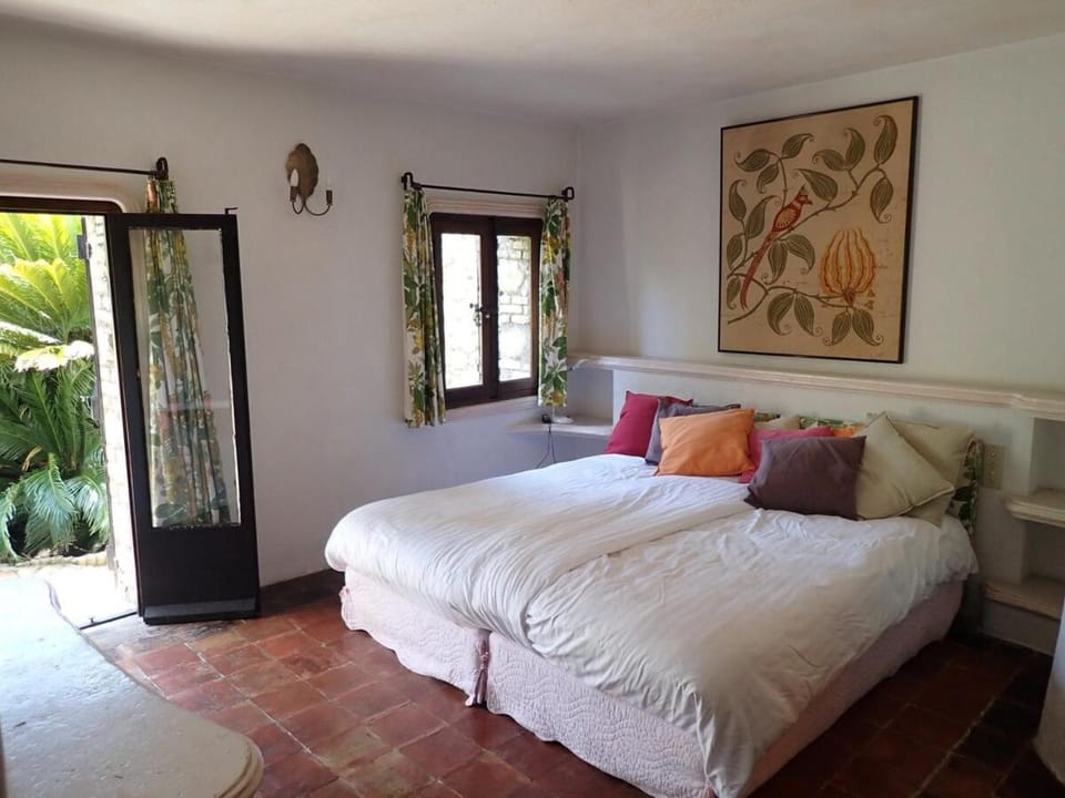 Authentic & Atypical house - Vence Bed and Breakfast in Saint Paul de Vence