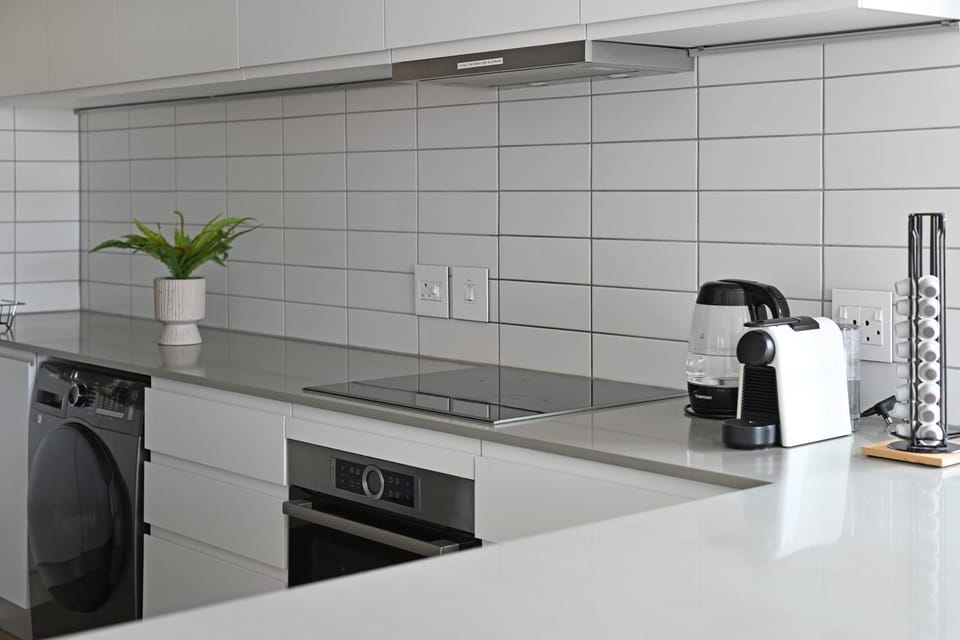 Sara - Modern City Centre Apt - views! Apartment in Cape Town