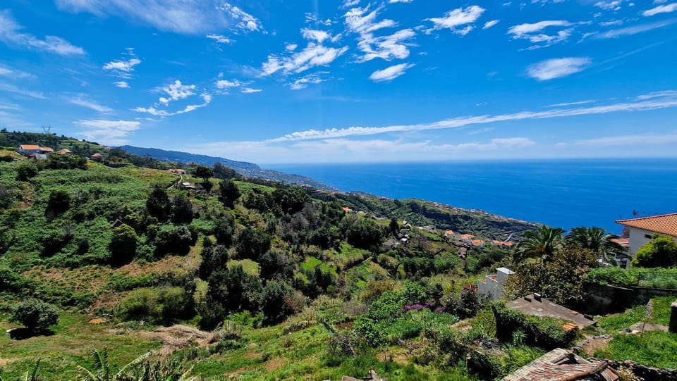 Valley Miradouro View by LovelyStay Apartment in Madeira District
