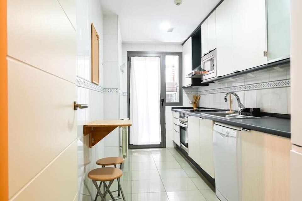 For You Rentals Apartamento TEMPORAL con Estilo y Comodidad en Madrid ERO140 Apartment in Madrid