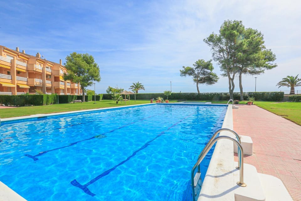 LITORAL COSTA DORADA - GUARDAMAR Only families Apartment in Baix Camp