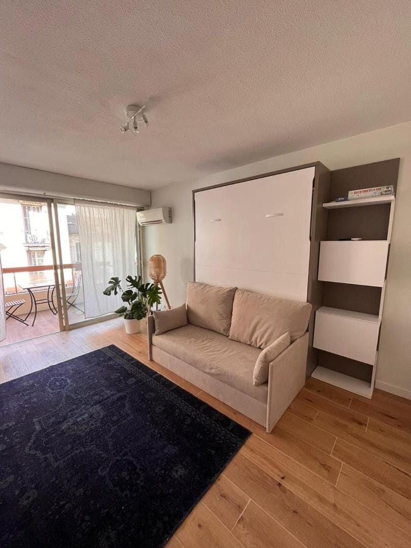 Beautiful studio - Terrace Apartment in Nice