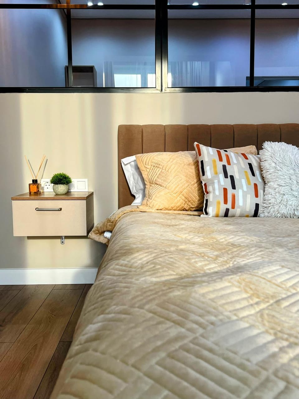 Bed, Bedroom