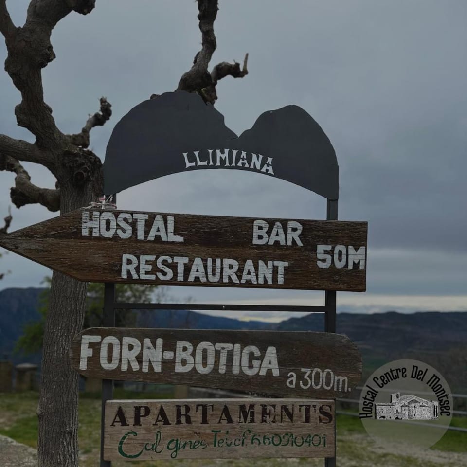 Hostal Centre Del Montsec Bed and Breakfast in Pallars Jussà