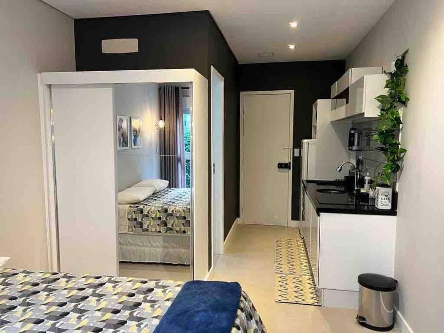 Studio 2 Vila Clementino Apartment in Sao Paulo City