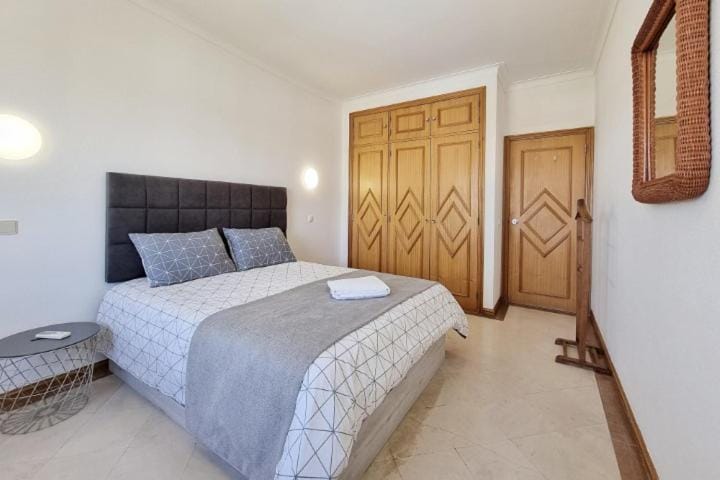 Blue Palmtree Apartment in Albufeira