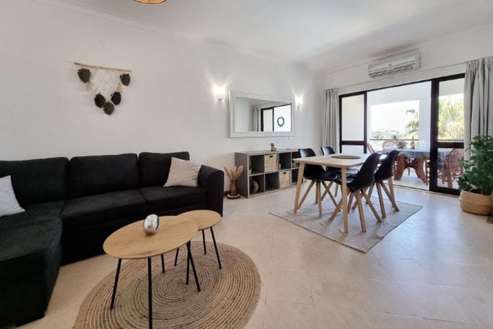 Blue Palmtree Apartment in Albufeira