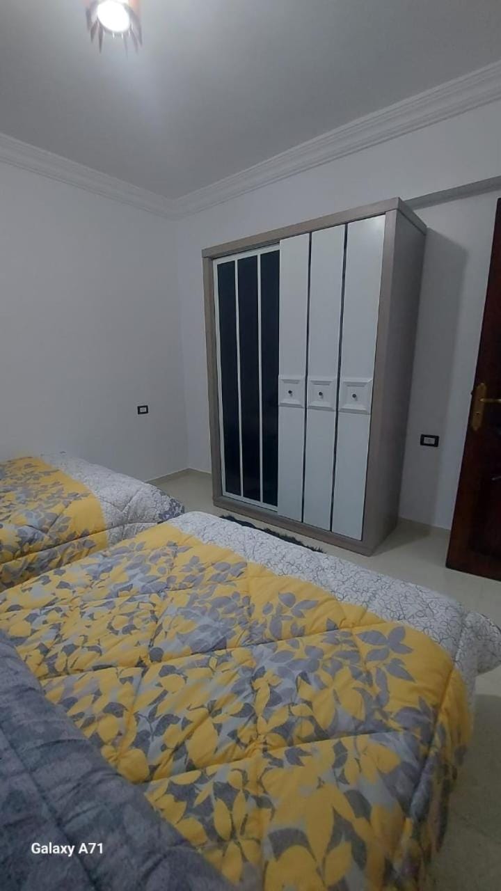 Bedroom, wardrobe