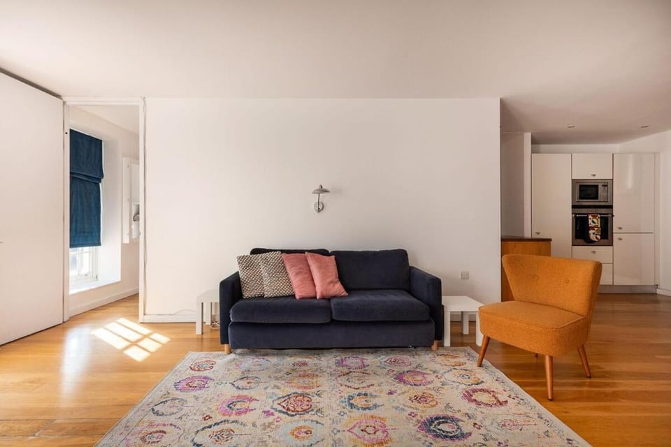 Apt - Sleeps 4 - Pets Ok - Roof Garden Apartment in London Borough of Lewisham