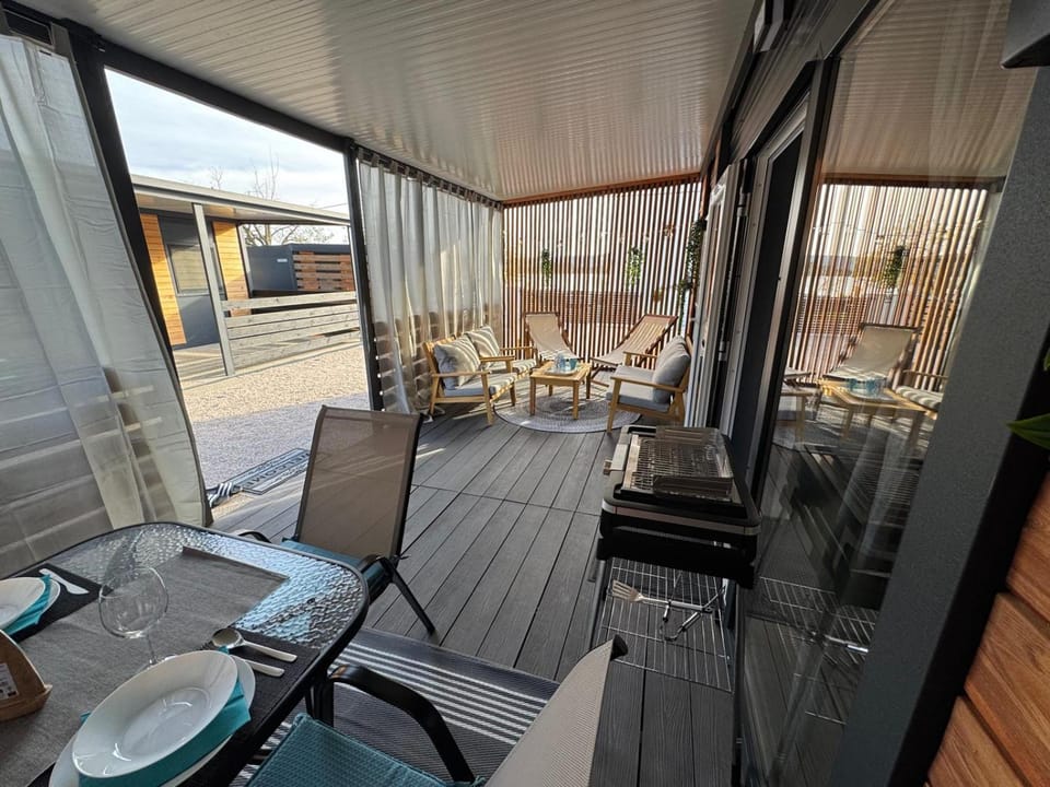 Patio, Day, View (from property/room), Balcony/Terrace, Living room, Seating area, Dining area