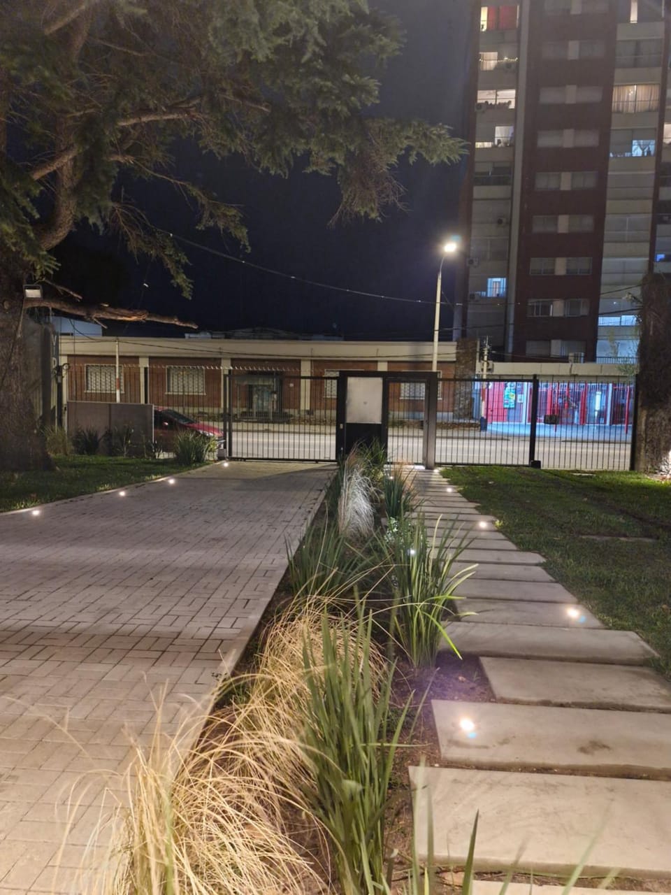 Nuevo, opción parking, hasta 5 personas Apartment in Montevideo Department, Uruguay