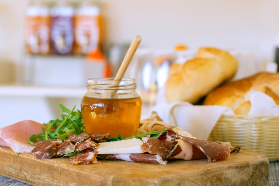 Nonno Pippino Rooms Bed and Breakfast in Campania