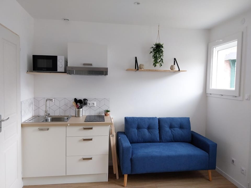Studio 8 proche centre ville, commerces, plage Apartment in Normandy