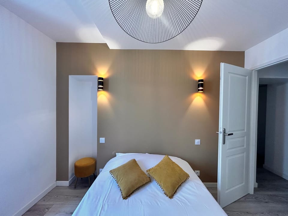 Rebeca - 4 pers Standing - Hyper centre -Terrasse Apartment in Saint-Raphael