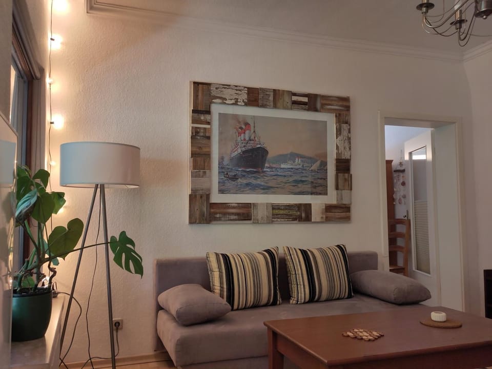 Große Kutscherwohnung Apartment in Kiel