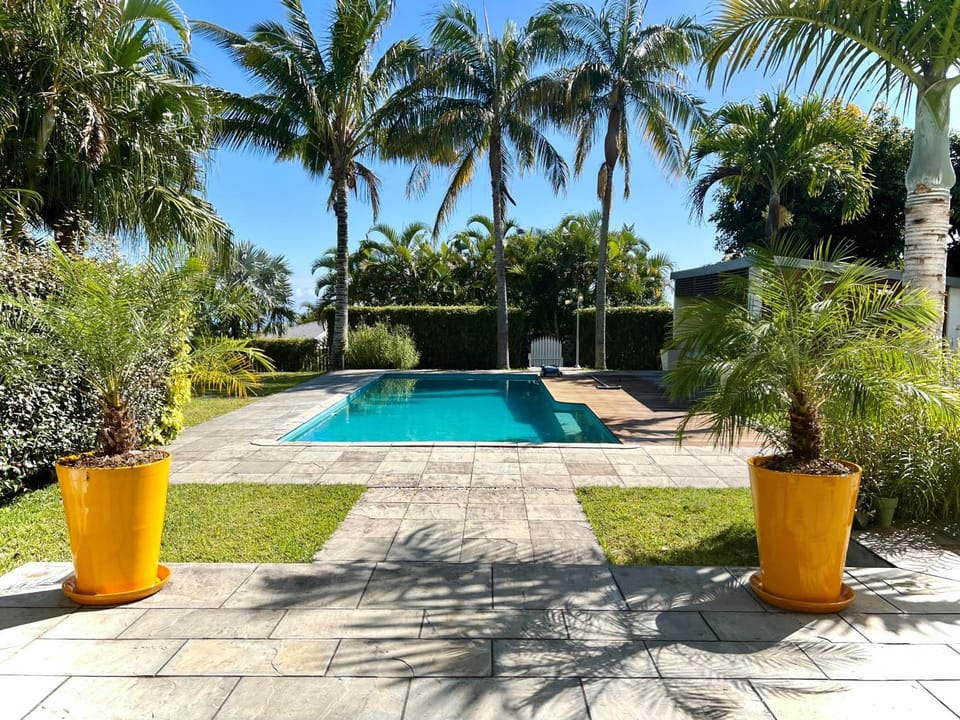 Garden view, Pool view