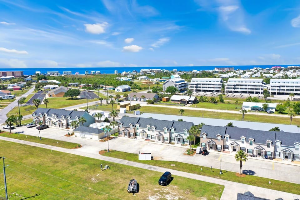 The Palms 2B by Pristine Property Vacation Rentals House in Mexico Beach