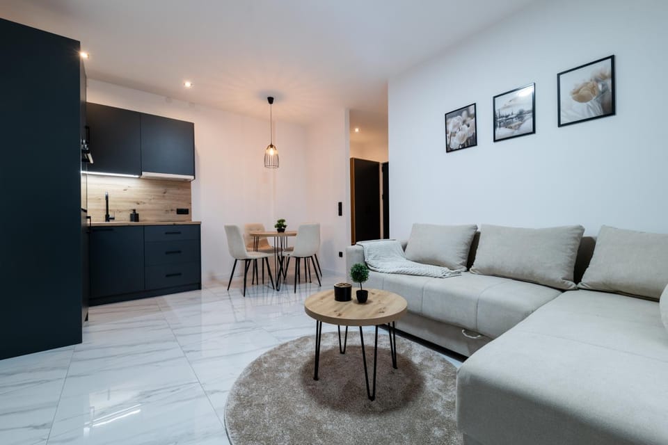 Living room, Seating area, Dining area, stove