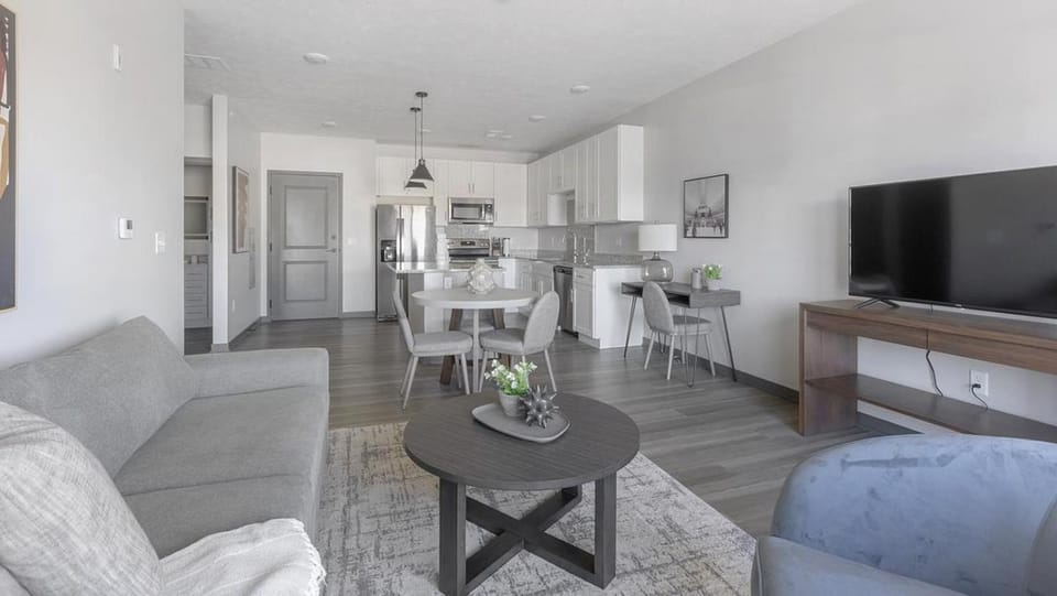 Landing at The Harbor at Valley Shores - 1 Bedroom in Downtown Valley Apartment in Iowa