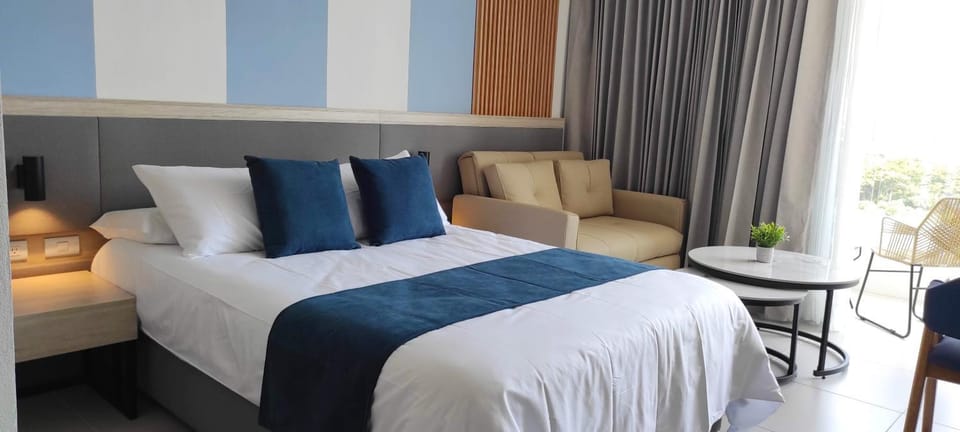 Bed, Living room, Bedroom