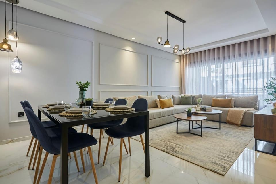 Modern Elegance 3 Bed Escape in Trendy Casablanca Apartment in Casablanca