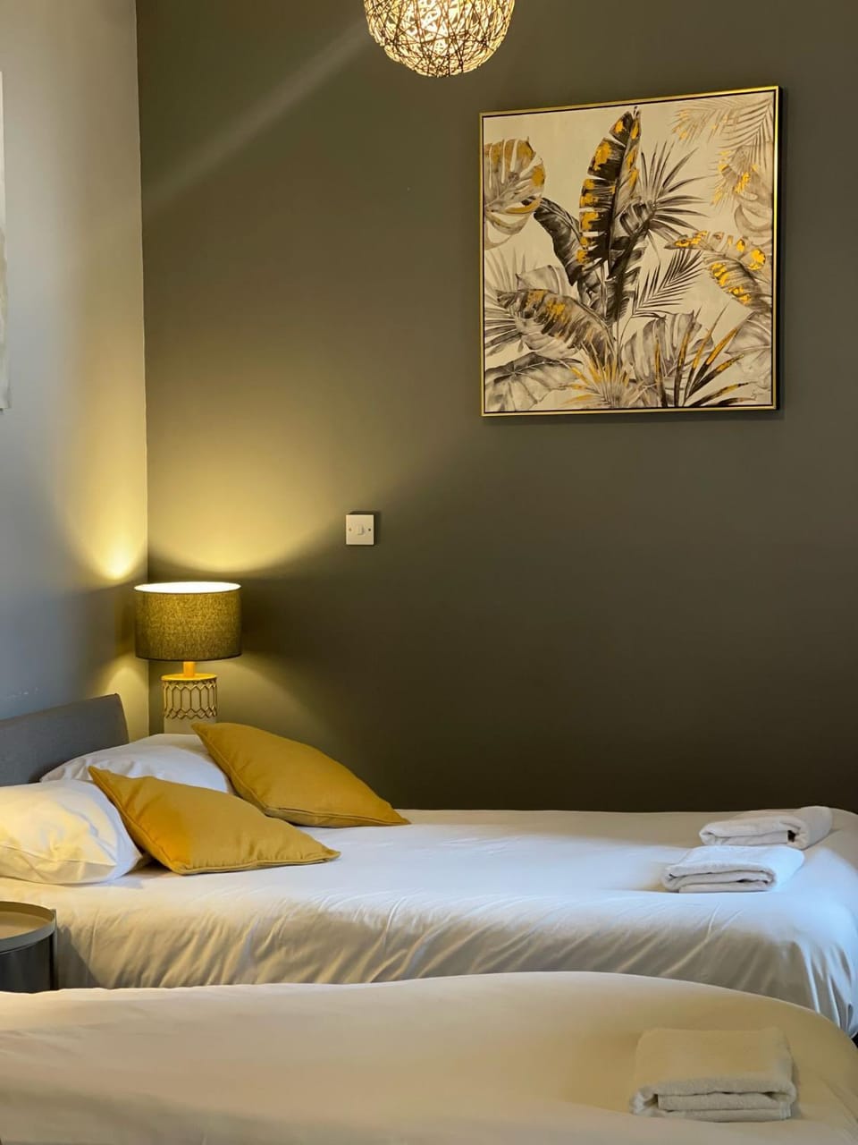 Simple Triple Studio in King's Cross Apartment in London Borough of Islington