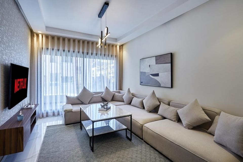 Your Home Away from Home 2 Bed Flat With Parking Apartment in Casablanca