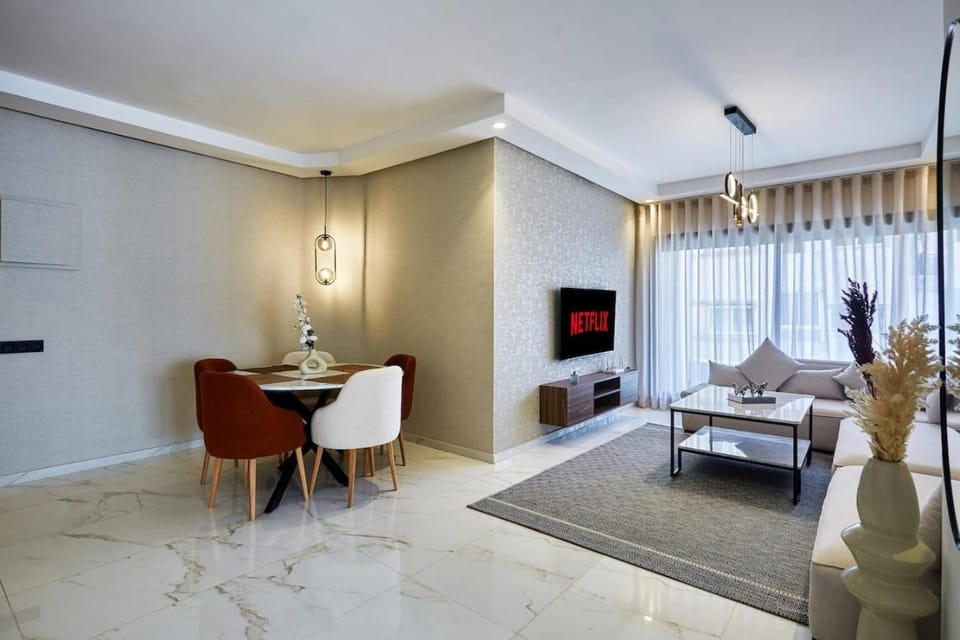 Your Home Away from Home 2 Bed Flat With Parking Apartment in Casablanca