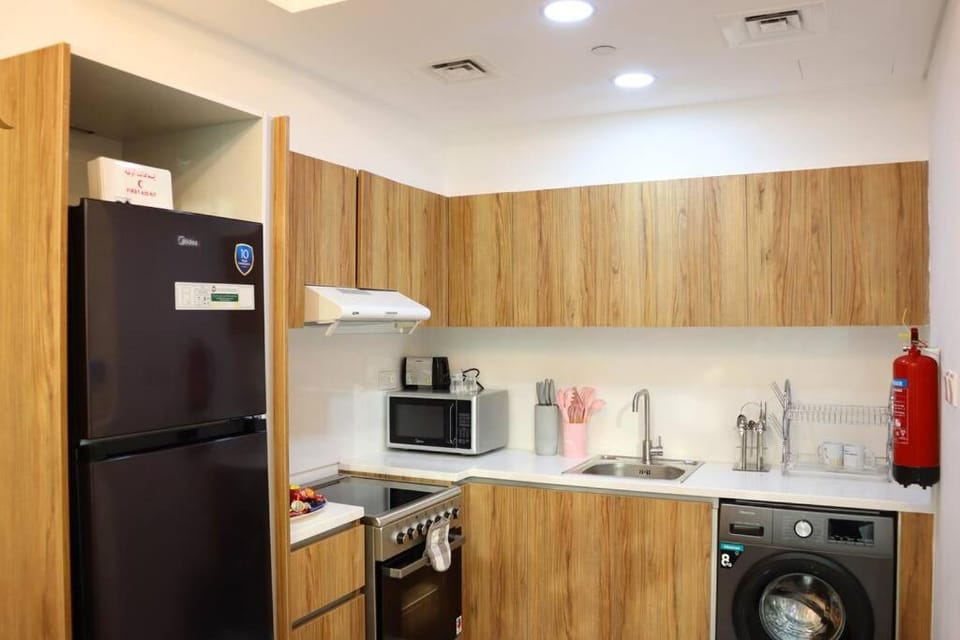 Kitchen or kitchenette, dishwasher, minibar, oven, pet friendly, stove, toaster, washing machine, dryer