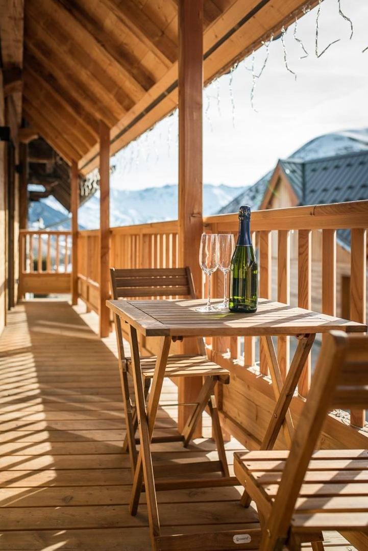 Chalet montagnard rénové avec jacuzzi 4****- 15 Personnes Chalet in Saint-Sorlin-d'Arves