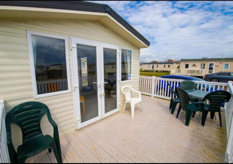 Property building, Patio