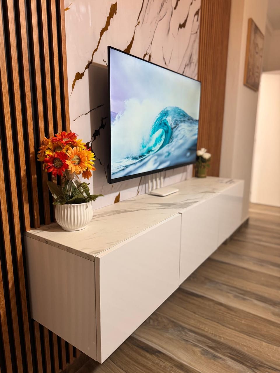 Communal lounge/ TV room, TV and multimedia, Evening entertainment