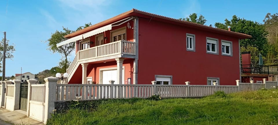 Property building, Horse-riding, Horse-riding, Balcony/Terrace, Decorative detail, Hiking, Cycling, Area and facilities, Sports