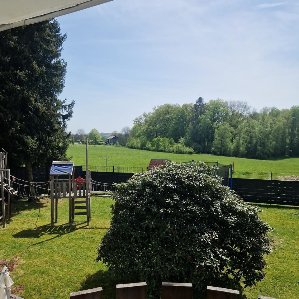 Garden, Garden, Balcony/Terrace