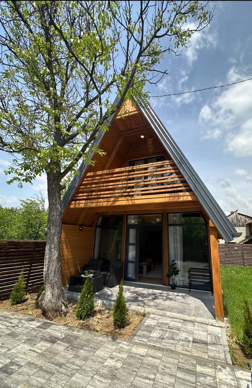 Property building, Garden, Garden view