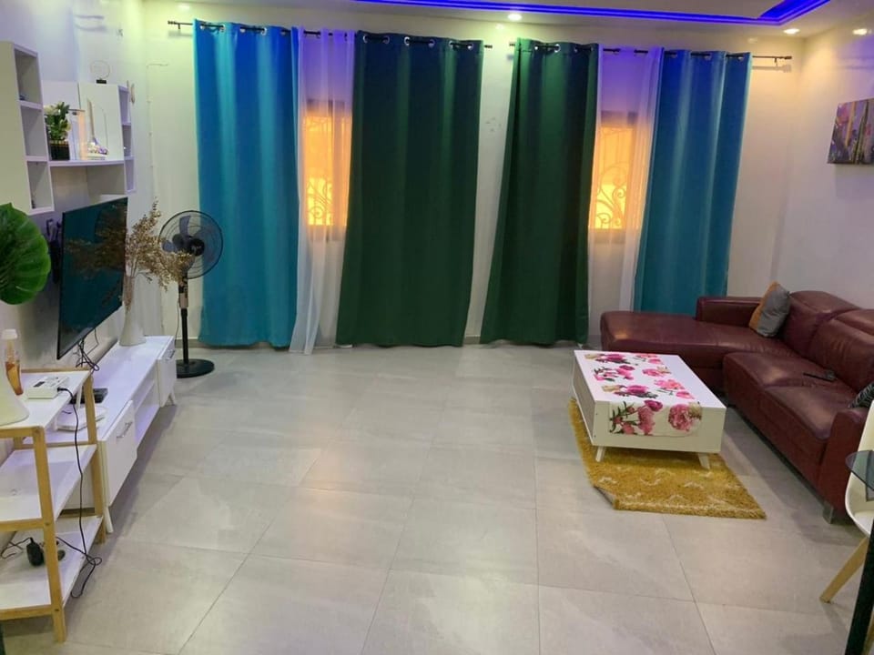 LUX Studios Apartment in Dakar