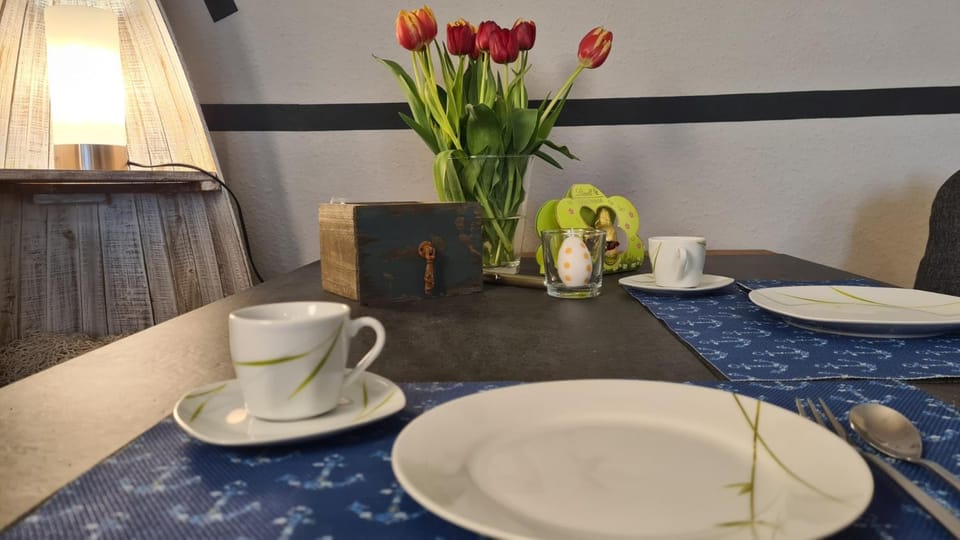 Coffee/tea facilities, Dining area