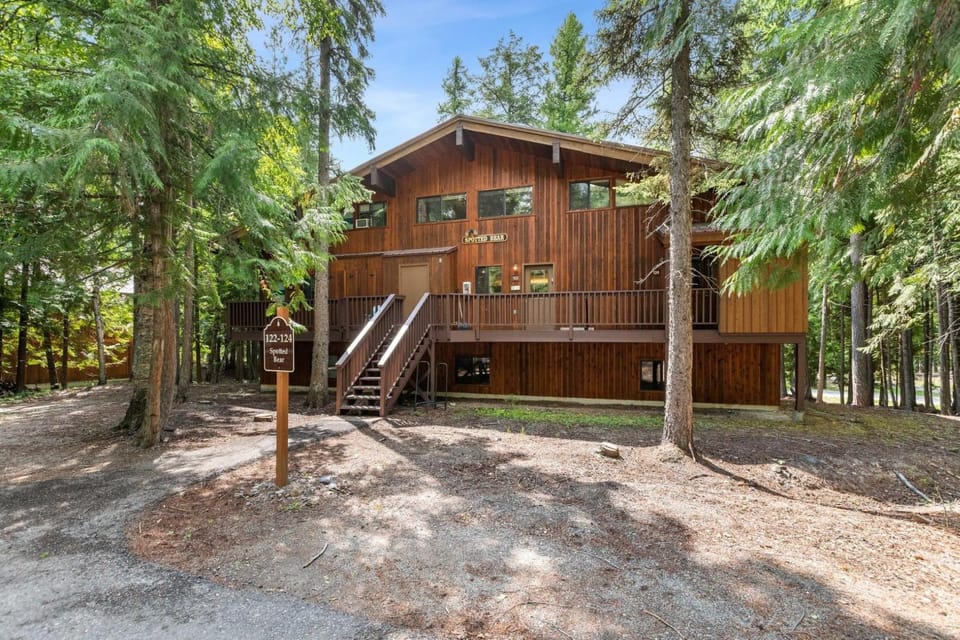 Ptarmigan Hideout House in Whitefish