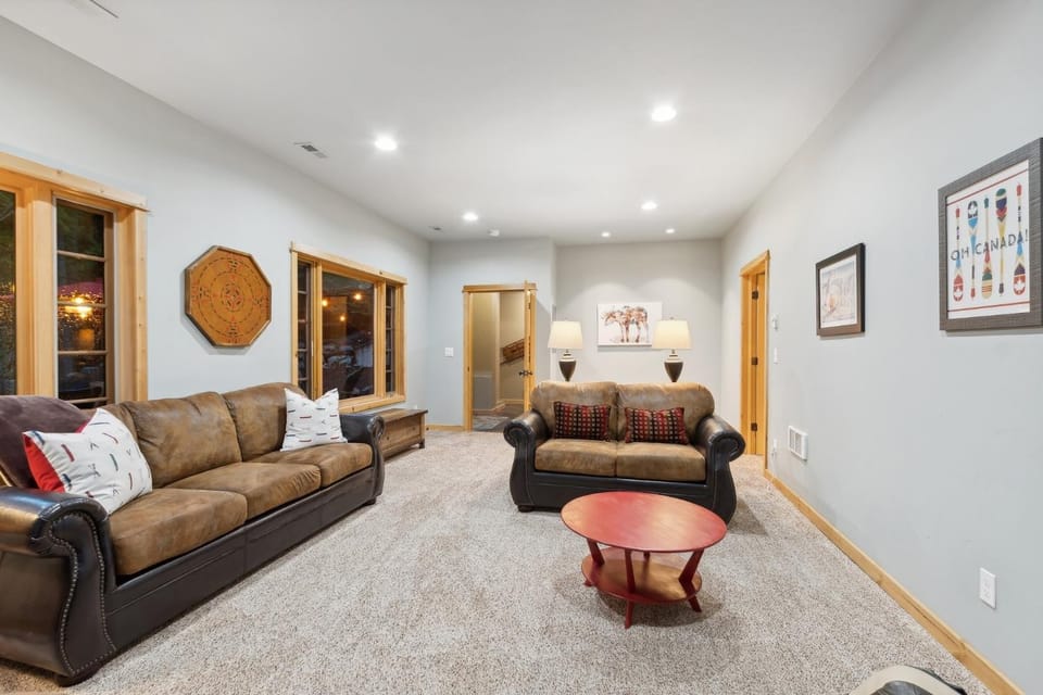 Whispering Pines House in Whitefish